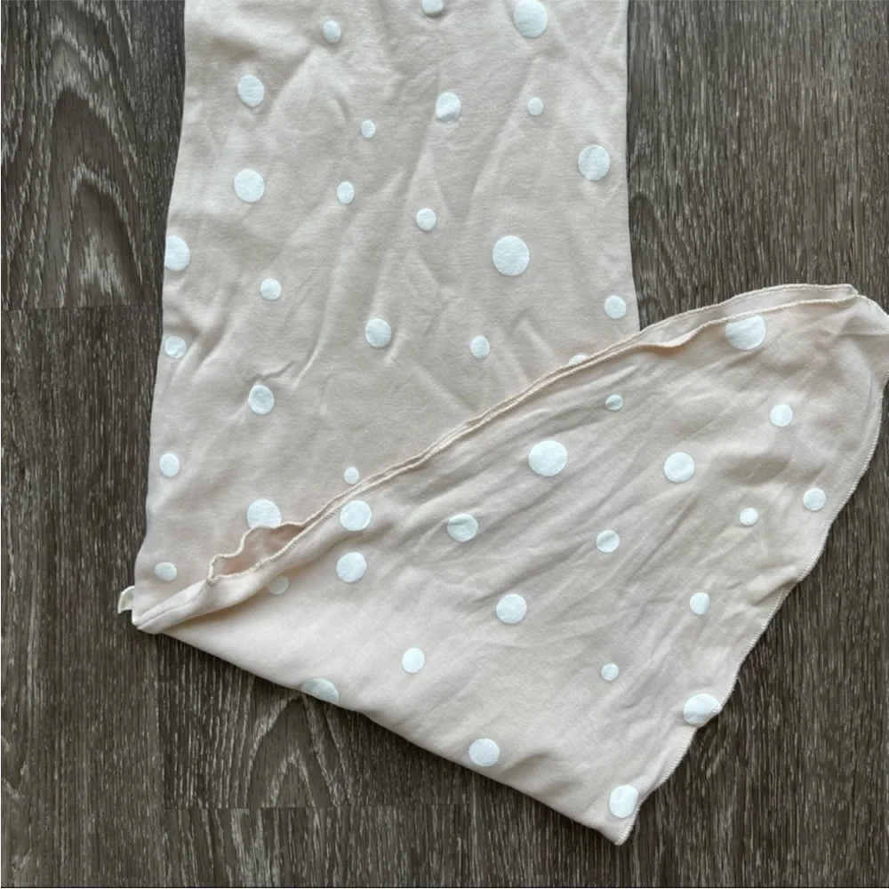 Make make organics‎ knotted sleepgown. 0-3 Months